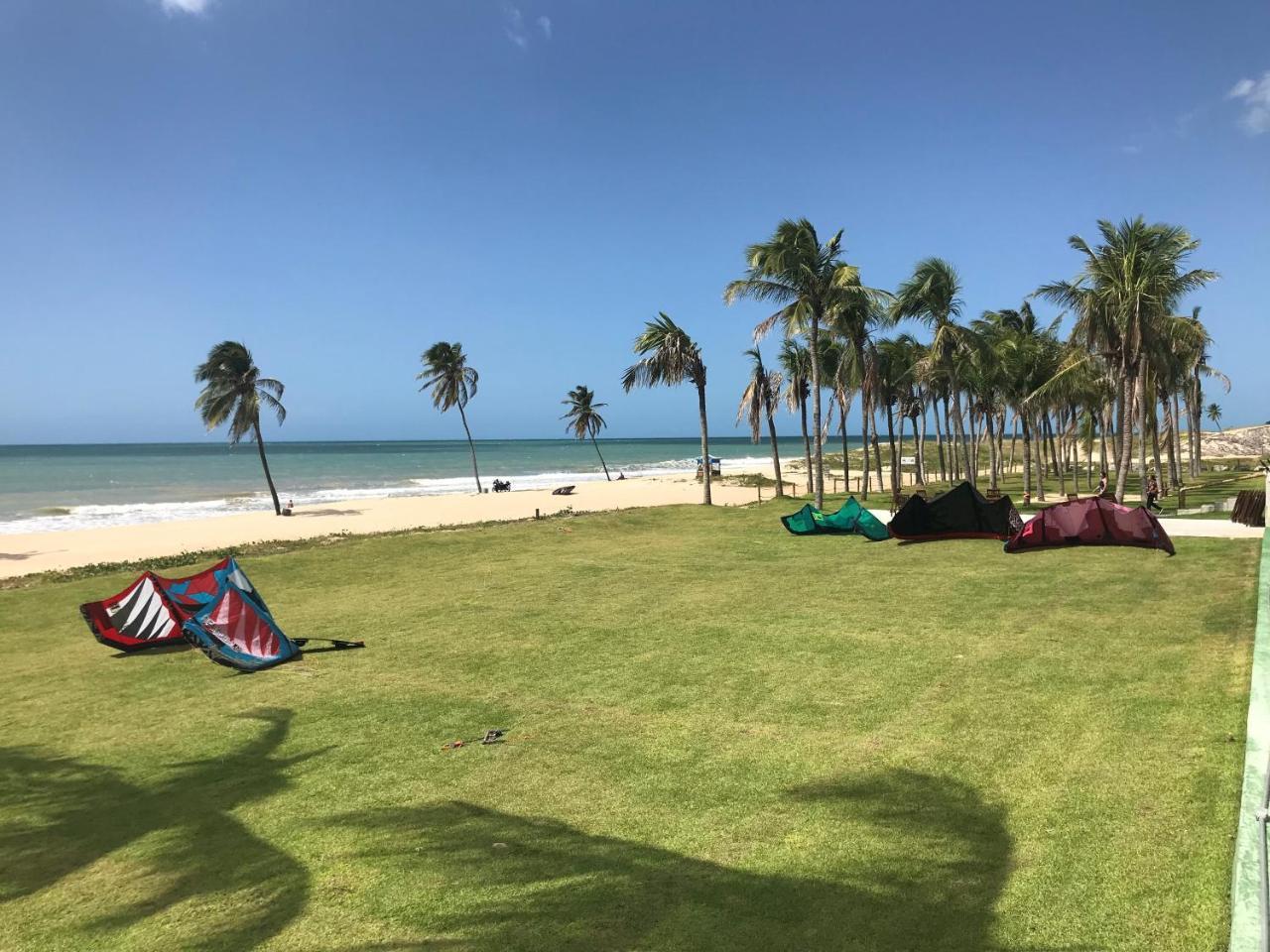 Condominio Wai Wai Pe Na Areia - Praia De Cumbuco Ngoại thất bức ảnh
